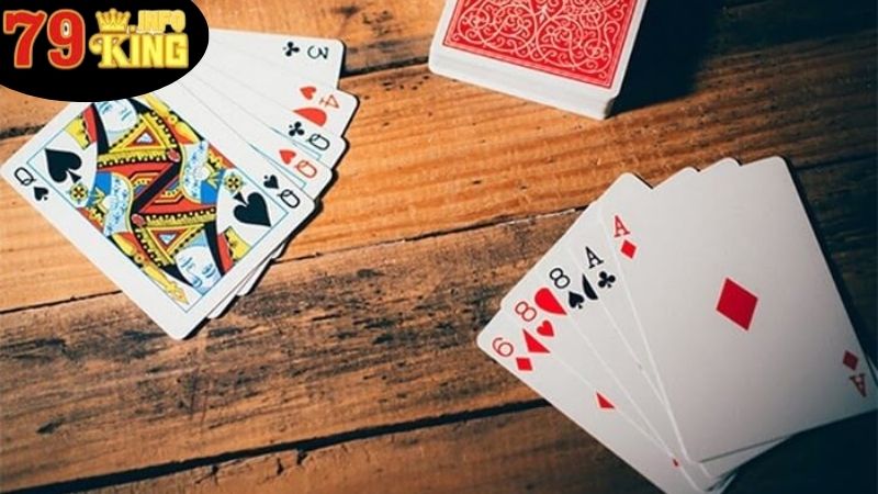 Mơ Thấy Đánh Bài Phỏm - Giải Mã Những Ý Nghĩa Sâu Sắc 4 Chiến Lược & Rủi Ro