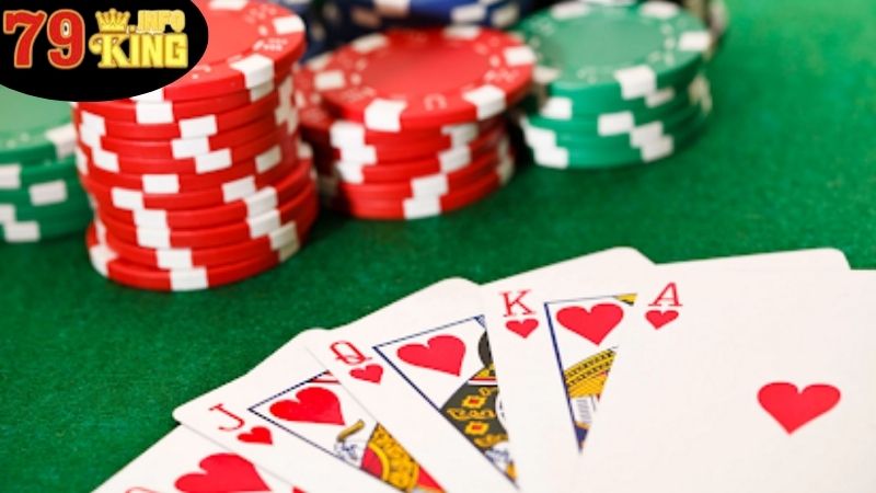Sảnh Rồng Poker - Khám Phá Vẻ Đẹp Của Tay Bài Mạnh Nhất 4 Chiến lược chơi với sảnh rồng poker hiệu quả